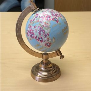 Mini globe